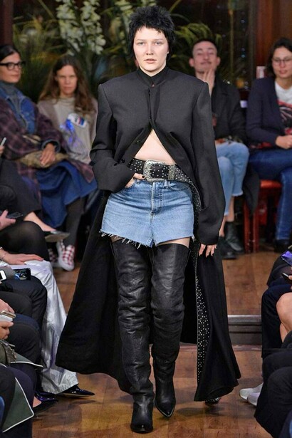 Vetements. Falda vaquera de la colección Primavera verano 2016