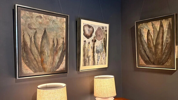 Kim Reierson, Cuando el pintor sueña (In the dream of a painter), exhibition view. Courtesy of Robin Rice Gallery