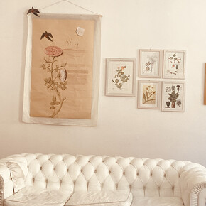 Mariella Busi De Logu, 10 Aprile 1945, 10 Aprile 2025, vista della mostra. Per gentile concessione di Mariella Busi De Logu