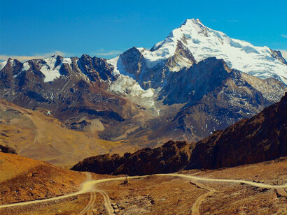 Panorámica la zona rural de Los Andes en Bolivia