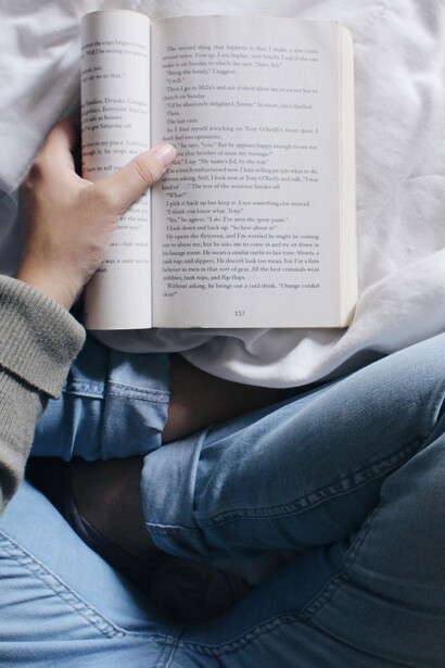 Reading is a way to  widen our vocabulary