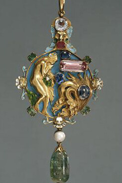 Silver & Jewellery. Courtesy of The Fitzwilliam Museum