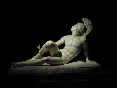 Filippo Albacini (1777-1858), The Wounded Achilles, 1825, marble, Chatsworth House
Photograph © The Devonshire Collections, Chatsworth. Reproduced by permission of Chatsworth Settlement Trustees.