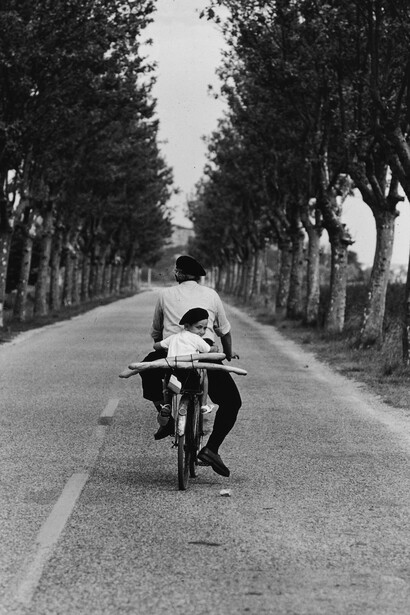Elliott Erwitt. Courtesy of Scuderie del Castello Visconteo