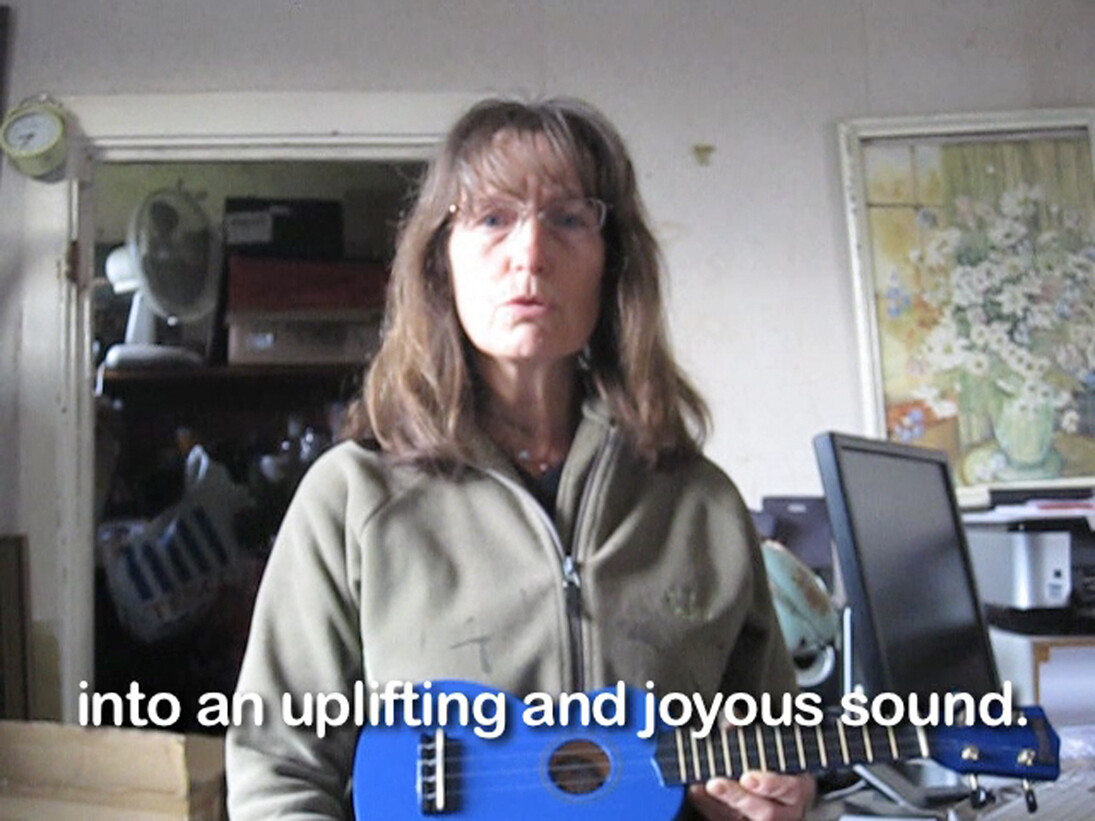 Oliver Beer Mum's Continuous Note (2012) Video, duration 2'50 Image © the artist. Courtesy of Ikon