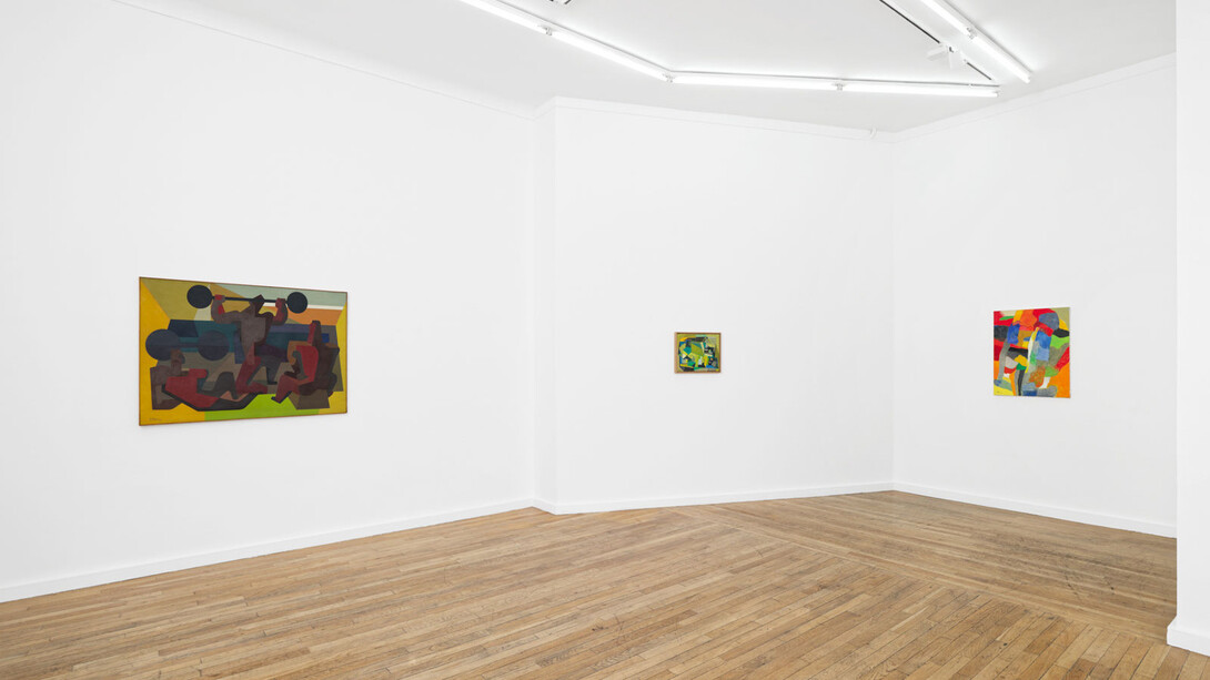 Maurice Estève, exhibition view. Courtesy of Ceysson & Bénétière