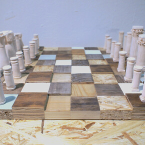 Maël Traïca, Échiquier antique, 2015, Wood, ceramic, 40 x 40 x 5 cm, courtesy of the artist