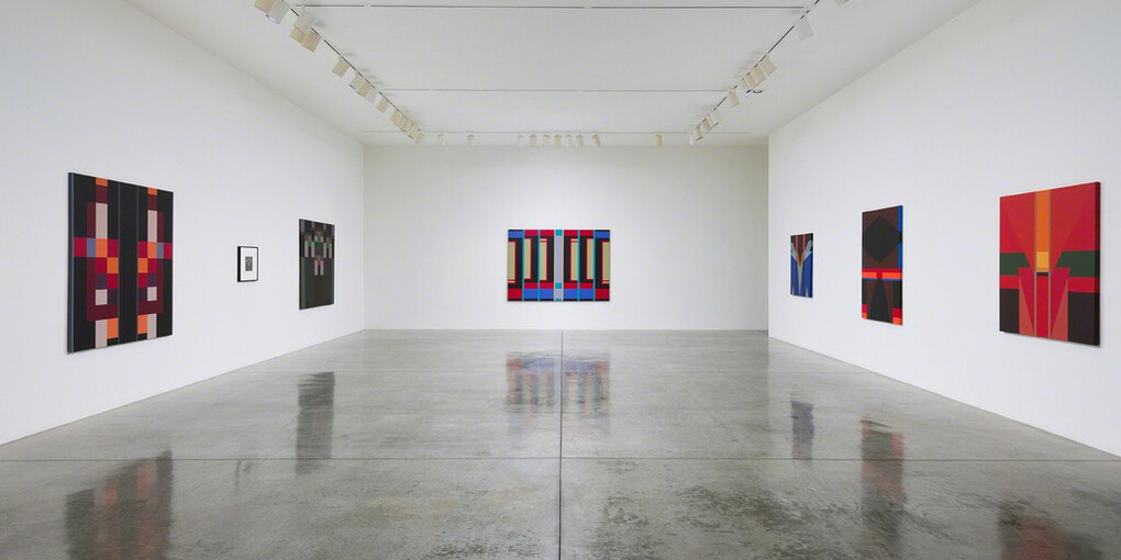 Fanny Sanín, Exhibition view. Courtesy of L.A. Louver