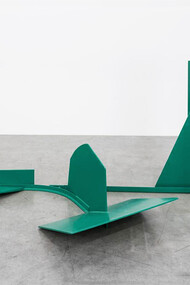Larry's Land (B0944) (1970), Painted green steel, 170 x 600 x 305 cm, Image courtesy of Annely Juda/Barford Sculptures
