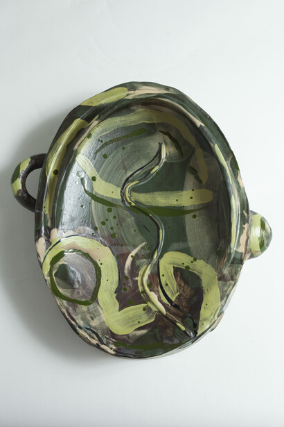 Alison Britton, Ripple, 2019, image by Philip Sayer courtesy of Taste Contemporary