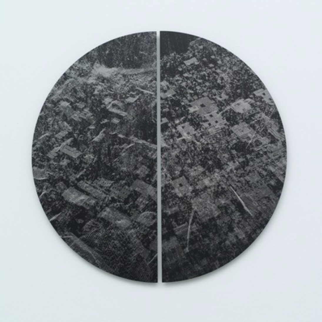 Casey Reas, Substrate (You're in Deep. You Certainly Are.), 2013. Courtesy bitforms gallery, New York​