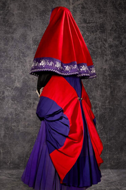 El Roncal (Navarra), Museo del Traje, Madrid, España