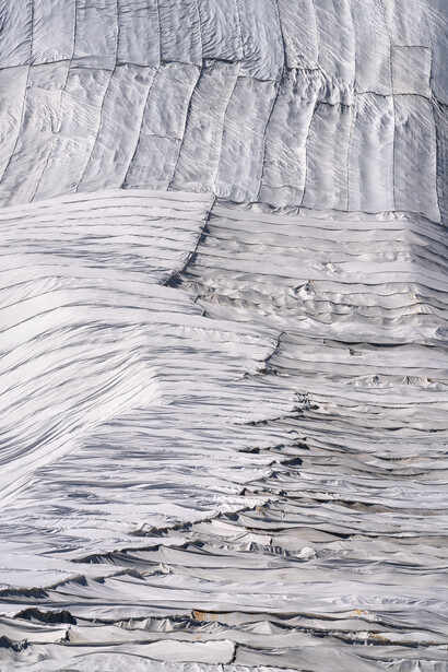Thomas Wrede, Presena gletscher I (Vlies), 2020. Mit freundlicher genehmigung von Bernhard Knaus Fine Art