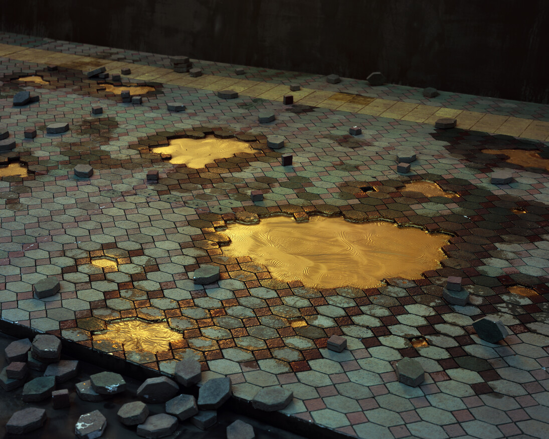 Chen Wei Fresh Paint, 2017, Archival Inkjet Print 150 x 187,5 cm © Chen Wei. Courtesy Galerie Rüdiger Schöttle