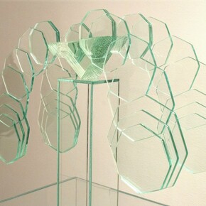 Yumiko Kimura & Akiko Fujimoto, Un incontro possibile: dialogo tra il vetro e la carta,  exhibition view,  photo Vincenzo Magni 