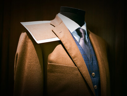 Quiet luxury: moda elitista y atemporal que silencia la ostentación es perfecta para convertirse en fondo de armario de todo aquel que pueda permitírsela