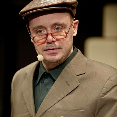 Leonardo Manera durante uno spettacolo