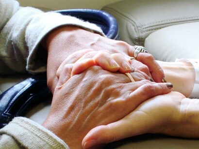 Assistenza agli anziani