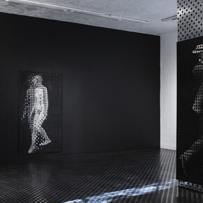 Does the space change when it is being watched? Courtesy of Galerie Iragui
