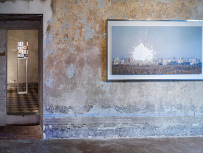 Zhanna Kadyrova, "Mia casa, mia fortezza", Exhibition view. Courtesy of Galleria Continua
