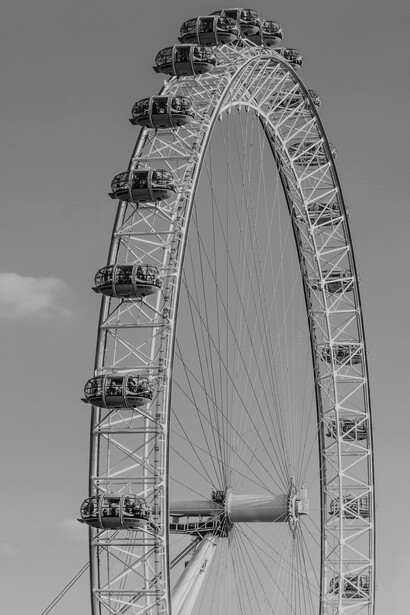 A top attraction, the London Eye in London, UK, welcomes millions of visitors yearly