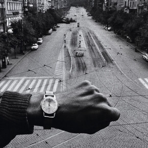 Koudelka Returning. Courtesy of Magnum Photos
