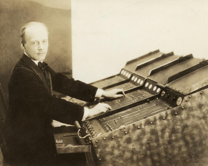 Thomas Wilfred Sitting at the Clavilux “Model E,” about 1924. Sepia-toned photograph. Thomas Wilfred Papers, Manuscripts and Archives, Yale University Library, New Haven, Conn.