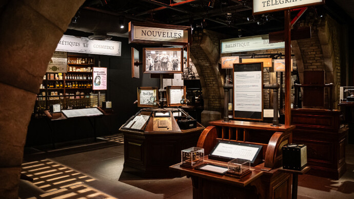 Sherlock Holmes: cracking the case, exhibition view. Courtesy of Pointe-à-Callière