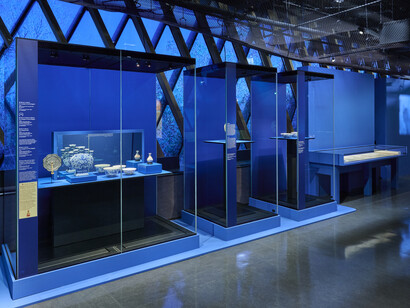 Dragons, exhibition view. Courtesy of Musée du Quai Branly