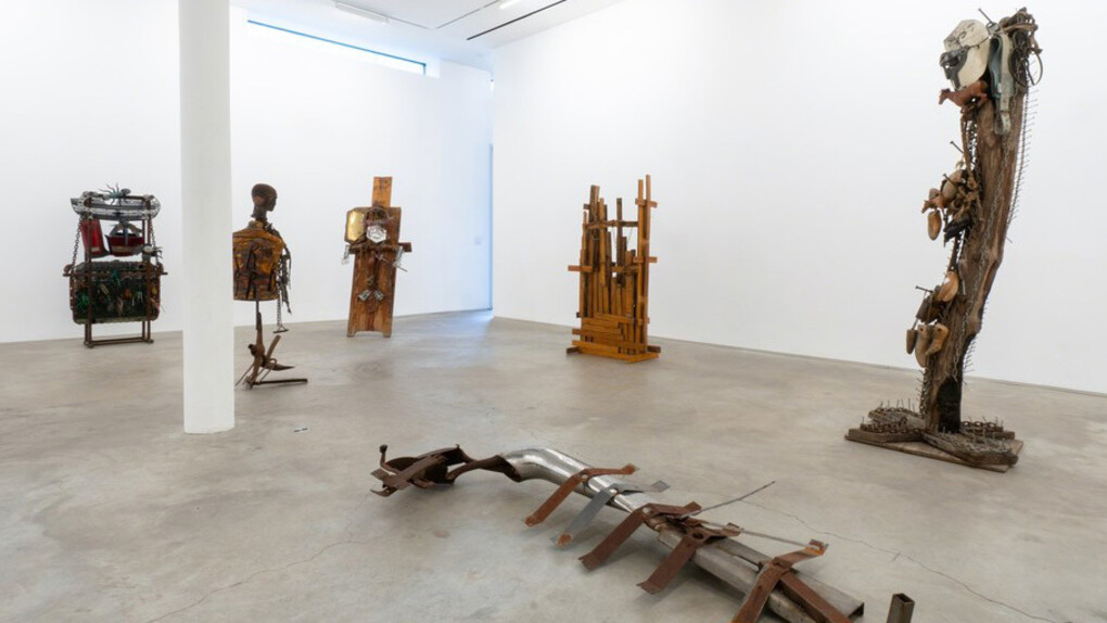 Sculpture, 1995-2012. Courtesy of James Fuentes