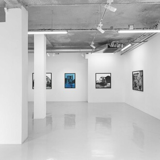 Jean-Marc Cerino, Effondrement et tremblements, vue d'exposition. Avec l'aimable autorisation de la Galerie Sator