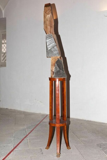 Jimmie Durham, The Forest and Brancusi, 2012, three walnut painted pieces, round wood table, 280 x 50 x 40 cm