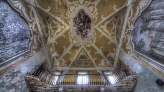 Soffitto del salone principale