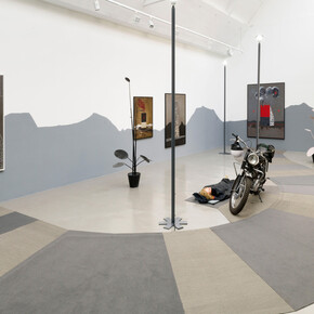 Thomas Zipp, Profondeville, exhibition view. Courtesy of Galerie Barbara Thumm 