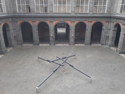 Hidetoshi Nagasawa, Pozzo nel cielo, 1999-2014. Installation view a Palazzo Reale, Napoli 2019