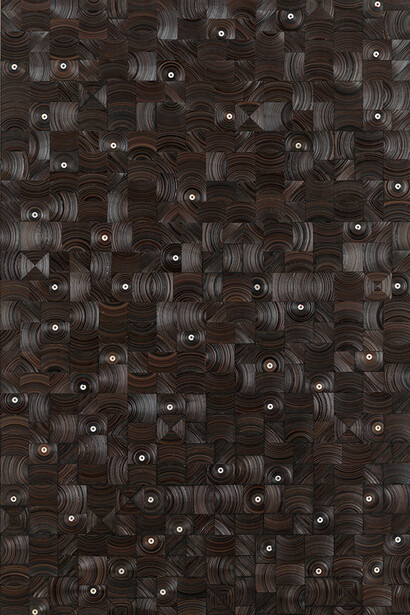 Gregor Hildebrandt, Und dann auf Sterne sehn, 2015, cassette tape, cassette wheels and canvas on wood, 274 x 174 cm