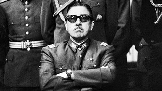 Augusto Pinochet (1915-2006) fue un militar, político y dictador chileno en el período comprendido entre 1973 y 1990