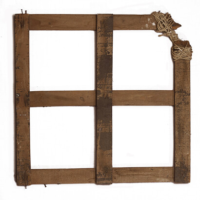 E.Scanavino. Geometria malata, 1967, legno e corda di spago, cm54,5x3,5x54, Photo Credit Jurgen Becker 