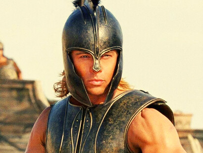 Brad Pitt interpretando al mítico Aquiles en la película 'Troya' (2004)