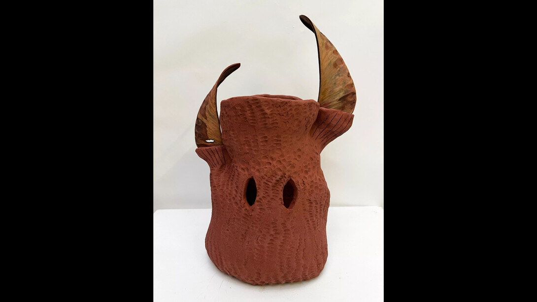 Lucía Pizzani, Cachos, red stoneware clay textured with corn with palm seedpods. Courtesy of the Bosse & Baum Gallery