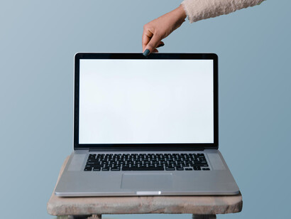 Las inteligencias artificiales diseñadas para la compañía emocional están generando vínculos que sustituyen las relaciones humanas