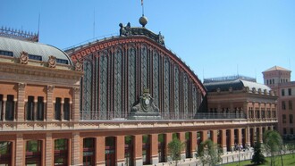 Madrid. Fachada principal de la estación de Atocha