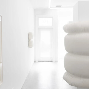 Ian McMahon, What lingers, exhibition view. Courtesy of Arden + White Gallery