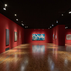 Various artists, Shape of spirituality, exhibition view. Courtesy of Long Museum