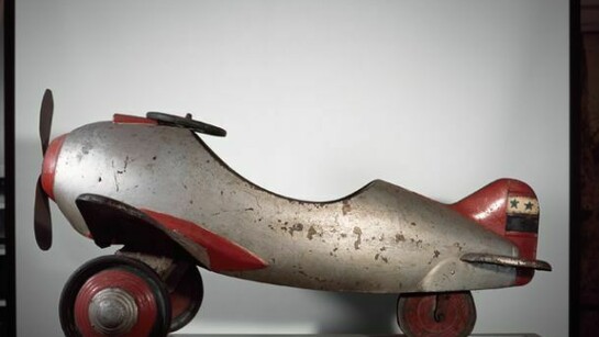 Akram Zaatari, Untitled (Plane), 2012, C- print, 96 x 120 cm, 37 3/4 x 47 1/4 in, Edition of 5 + 2AP, Courtesy the artist and Thomas Dane Gallery