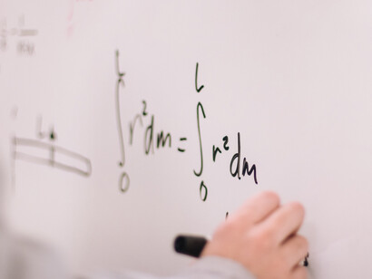 La Física y la Filosofía son dos disciplinas que despiertan la curiosidad del ser humano