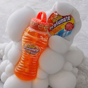 Minimal Invasiv. Courtesy of Margaret Thatcher Projects