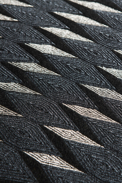 Sebastian Brajkovic, Sleipnir (detail), 2015, patinated bronze, cashmere wool, silk embroidery, h43.5 l173 w57.5 cm / h17.1 l68.1 w22.6 in, limited edition of 8 + 4 ap, Courtesy Carpenters Workshop Gallery