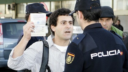 Identificación de inmigrantes
