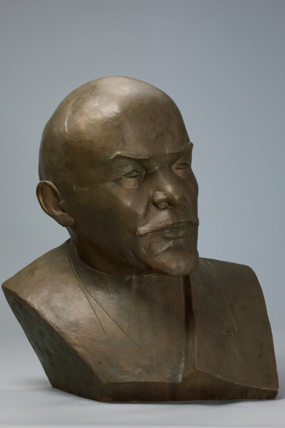 The wind of the Revolution. Courtesy of New Tretyakov Gallery